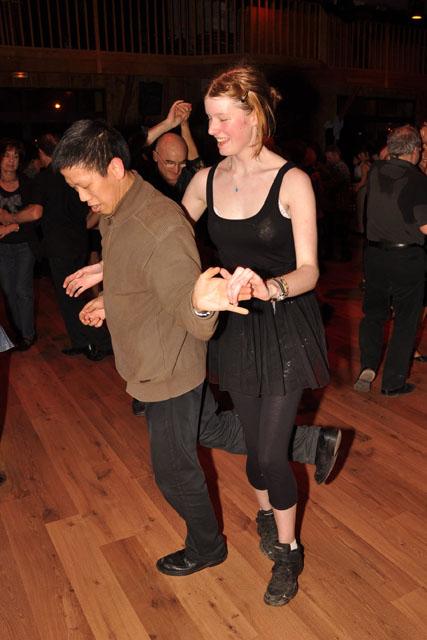 min 2011 02 20 station danse 255
